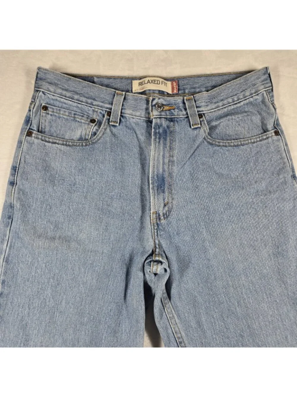 Levis 550 Jeans Men's 33x36 Relaxed-Fit Light Stone-Wash Blue Denim